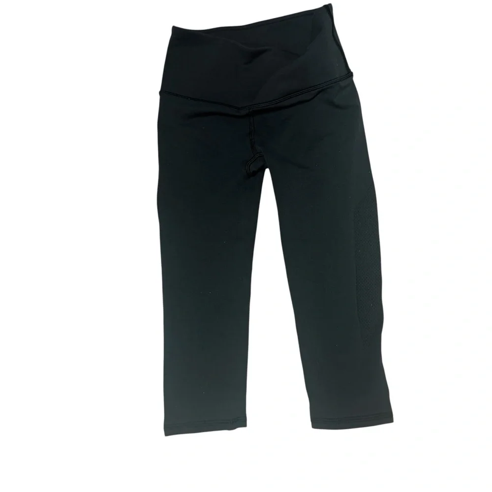 Lululemon Athletica Black crop Leggings Stretchy Performance XS
